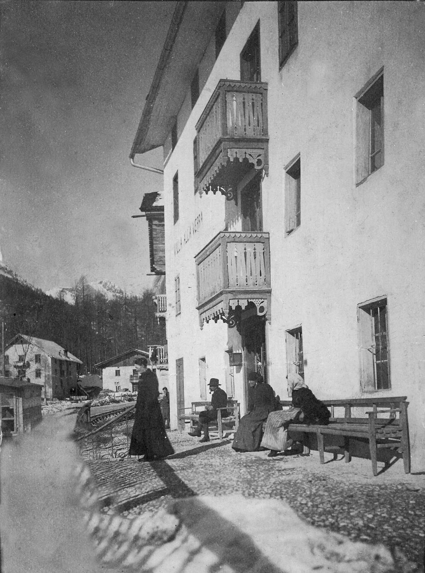 Hotel Des Alpes Cortina d'Ampezzo Exterior foto